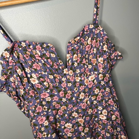 Altar’d State Briar Floral Ruffle Romper - Picture 8 of 13